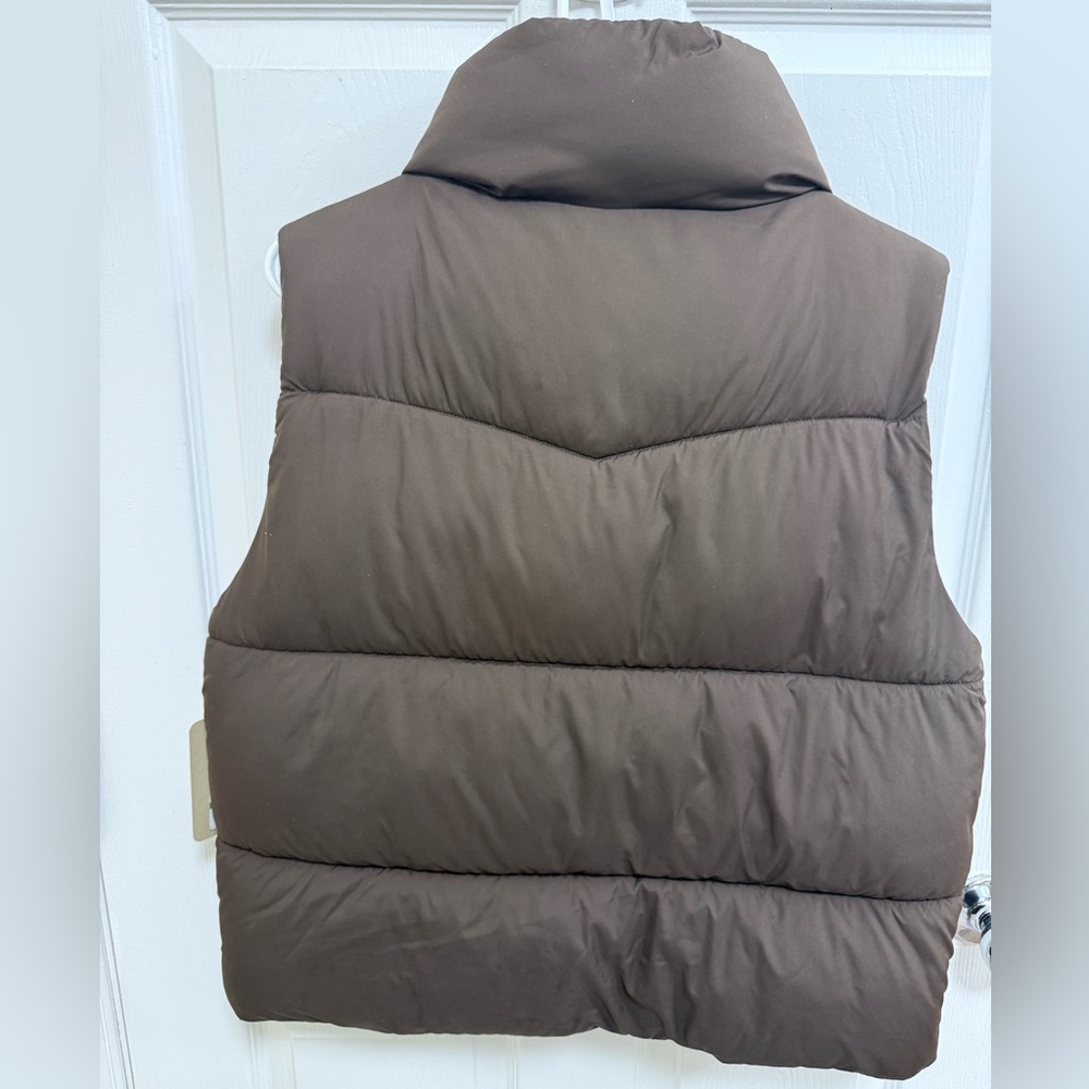 NWT Women's Stand Collar Puffer Vest In Brown, Size Large - Picture 10 of 10